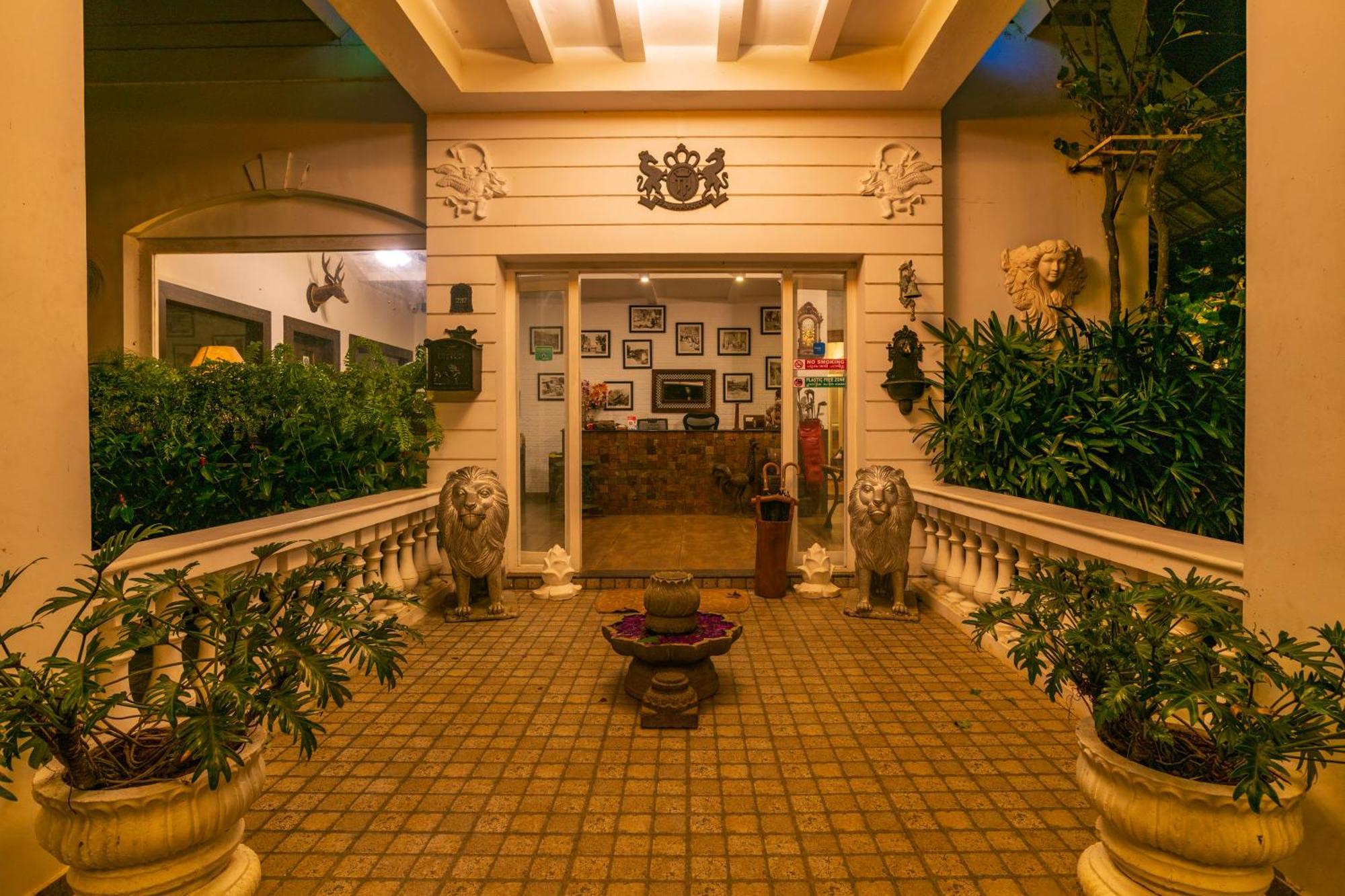 Tea Harvester Resort